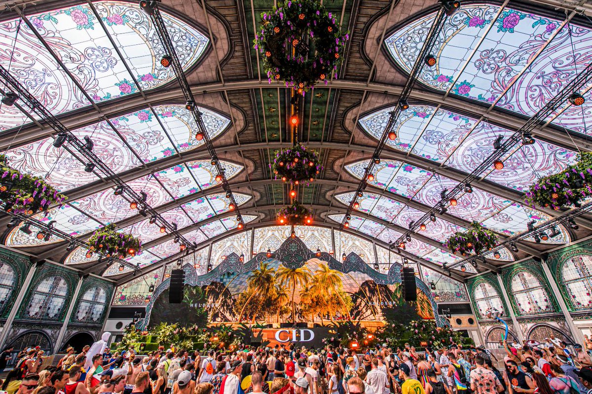 tomorrowland's tweet photo. A wonderful gathering where all are equal... https://t.co/vvjCZkq9Fx