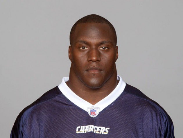 Bum Chillups Aka Spencer Hall On Twitter Did He Borrow Some Neck From Takeo Spikes Bum Chillups Aka Spencer Hall On Twitter Did He Borrow Some Neck From Takeo Spikes