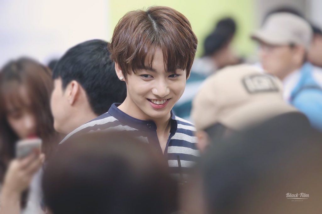 jungkook pics tweet media