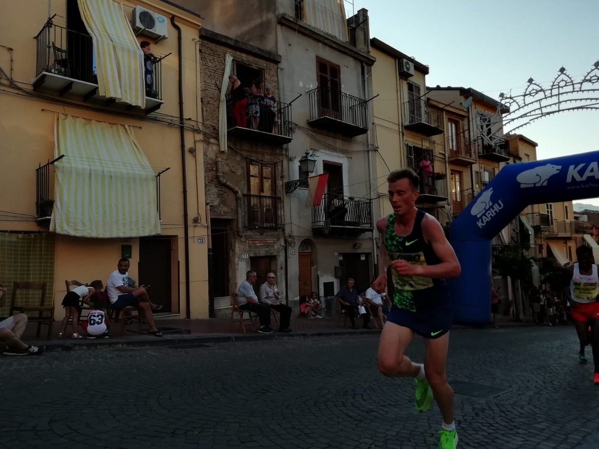 RaceCastelbuono's tweet photo. during race https://t.co/Y2XG6yUtHe