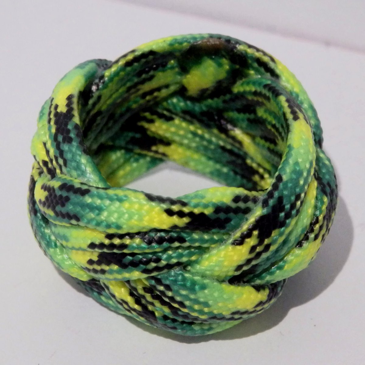ValhallaWoggles's tweet photo. Gecko Small #Paracord Turks Head #ScoutWoggle
https://t.co/8K3jIVa0vu
.
#Scouting #ScoutsUK #ScoutUniform #BoyScouts #ParacordCreations #Paracord550 #ParacordProjects #GirlScouts #WorldScouting #Woggles #ScoutWoggles https://t.co/nojepkFWXY