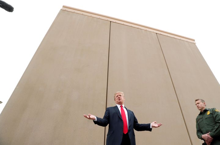 🚨 BREAKING: HUGE VICTORY FOR TRUMP ADMINISTRATION 🚨 Supreme Court rules in FAVOR of President Trump on border wall. Administration is *allowed* to use $2.5 billion in Pentagon funds to construct hundreds of miles of southern border wall. The. Wall. Is. Being. Built.