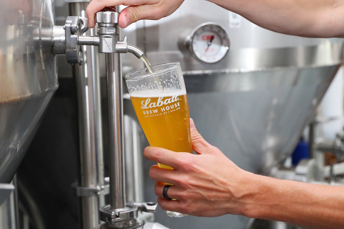 Labatt Brew House tweet media