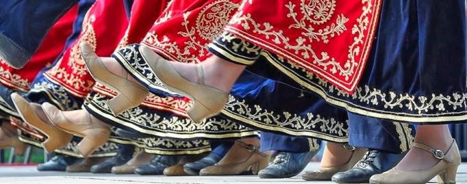 Celebrating Vardavar this weekend? Work up a sweat first by dancing with Gary and Susan Lind-Sinanian as they teach traditional Armenian dance from 2-4, Sunday June 28th. For more information and to register, please visit: armenianmuseum.org/events/armenia…