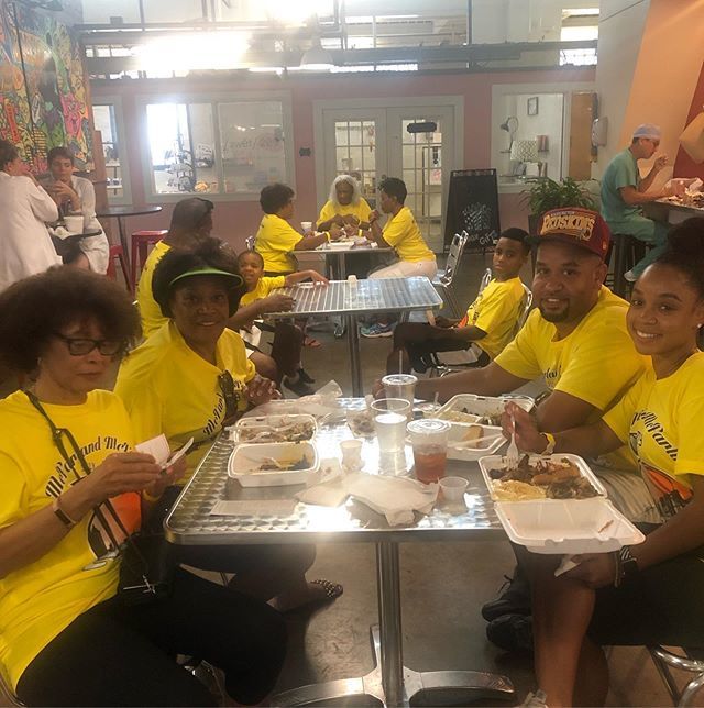 Have your next Family reunion or gathering at the Municipal Market ..... Less work and More Fun !!!! We have Sweet Bucks that you can purchase at the Management office and use and all of the restaurants !!!!! Sit back and enjoy your family !!!!#municipalmarketatlanta #family…