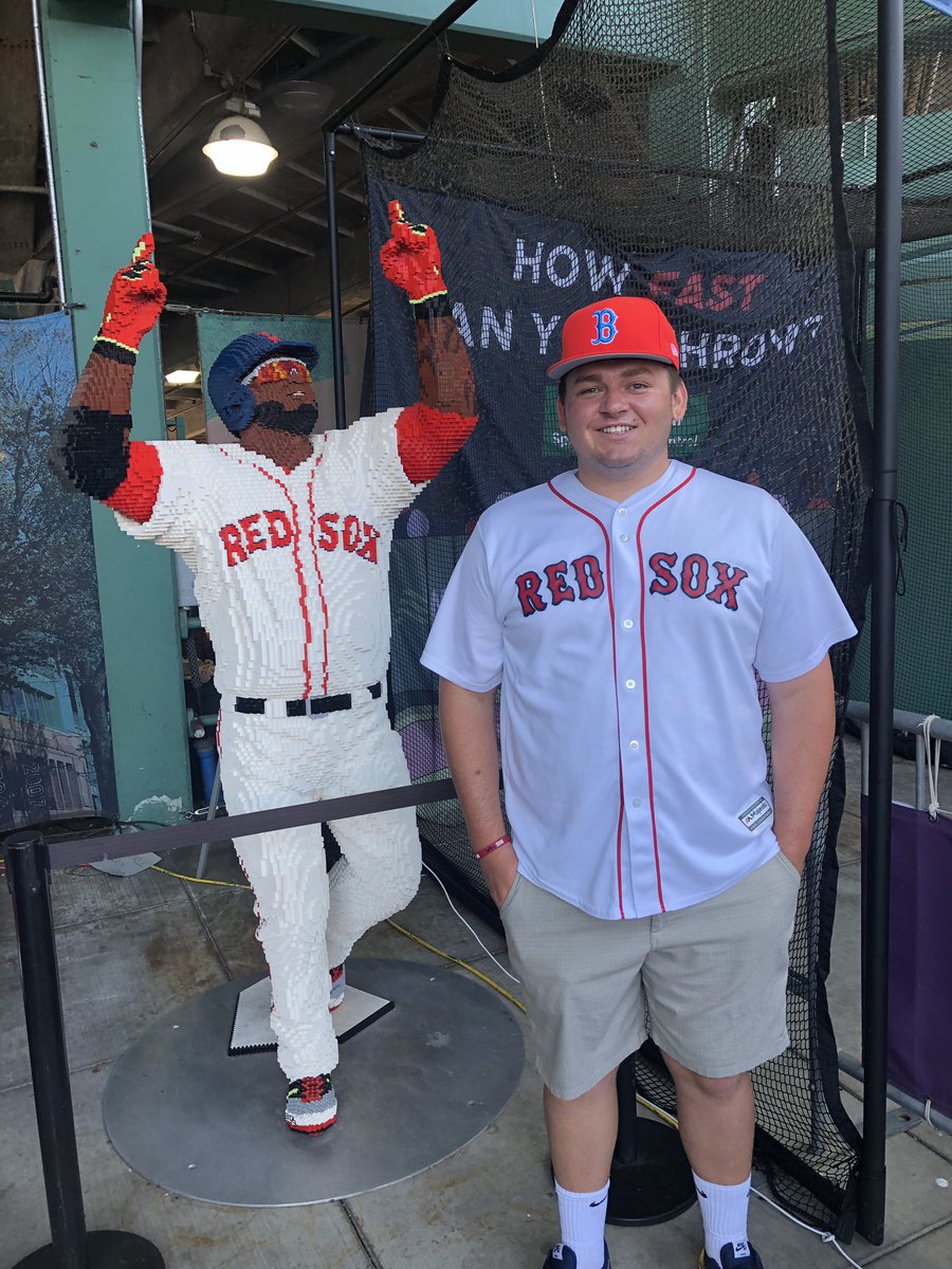 timshakes34's tweet photo. Some pictures from the @RedSox game last night before going to watch them later tonight 💙❤️ https://t.co/XD2dVGhF1N