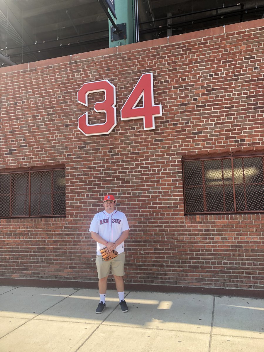 timshakes34's tweet photo. Some pictures from the @RedSox game last night before going to watch them later tonight 💙❤️ https://t.co/XD2dVGhF1N