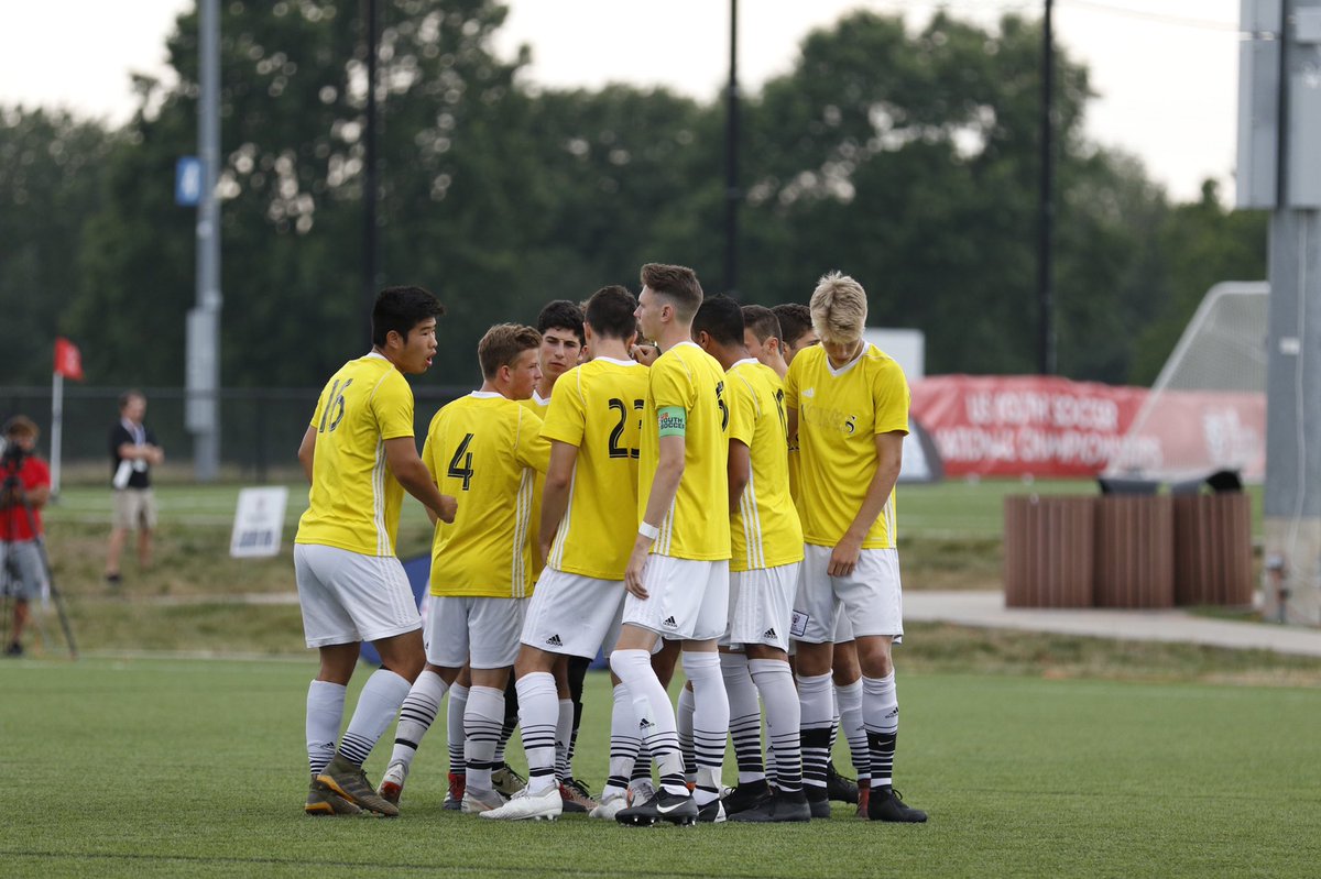 MichWolves01's tweet image. Although nationals didn’t go our way, these boys are something special. Winning 3 state cups, a regional championship, and going to nationals. As this was our last game together, we will always remember the memories that we have shared together! 🐺❤️