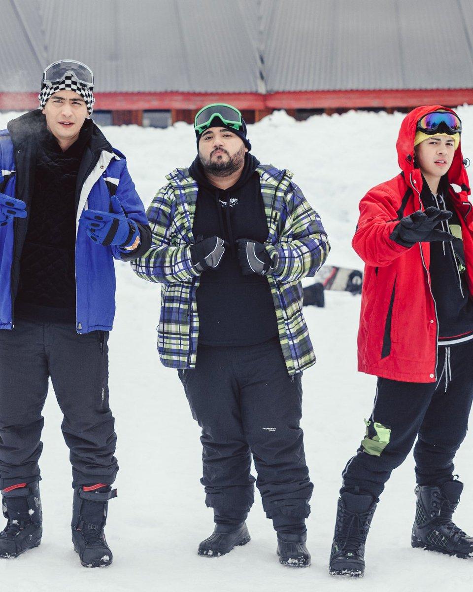 KondZilla's tweet photo. #KondZilla | Se liga no que tá chegando esse final de semana no #CanalKondZilla 🎿❄ "La Flama" feat do @negrodub, @djrdreal &amp; @jottape 🔥🚀😎
.
.
#funk #negrodub #djrd #mcjottape @visitargentina https://t.co/solDrvCyK8