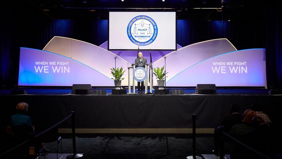transformitfab's tweet image. Democracy, good stage design by FernExpo and Transformit IceFloes in action at the NAACP Presidential Candidates Forum.

buff.ly/2Yrh7ku