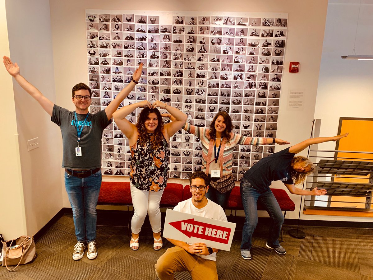 conexion_tn's tweet image. So many voters today! Have you voted yet? Polls open until 5:30pm today. Remember: tomorrow is the last day to vote. Polls open from 8:30-4:30. Join Conexión Américas on Saturday from 10:30-12 for a free paleta at Azafrán Park!