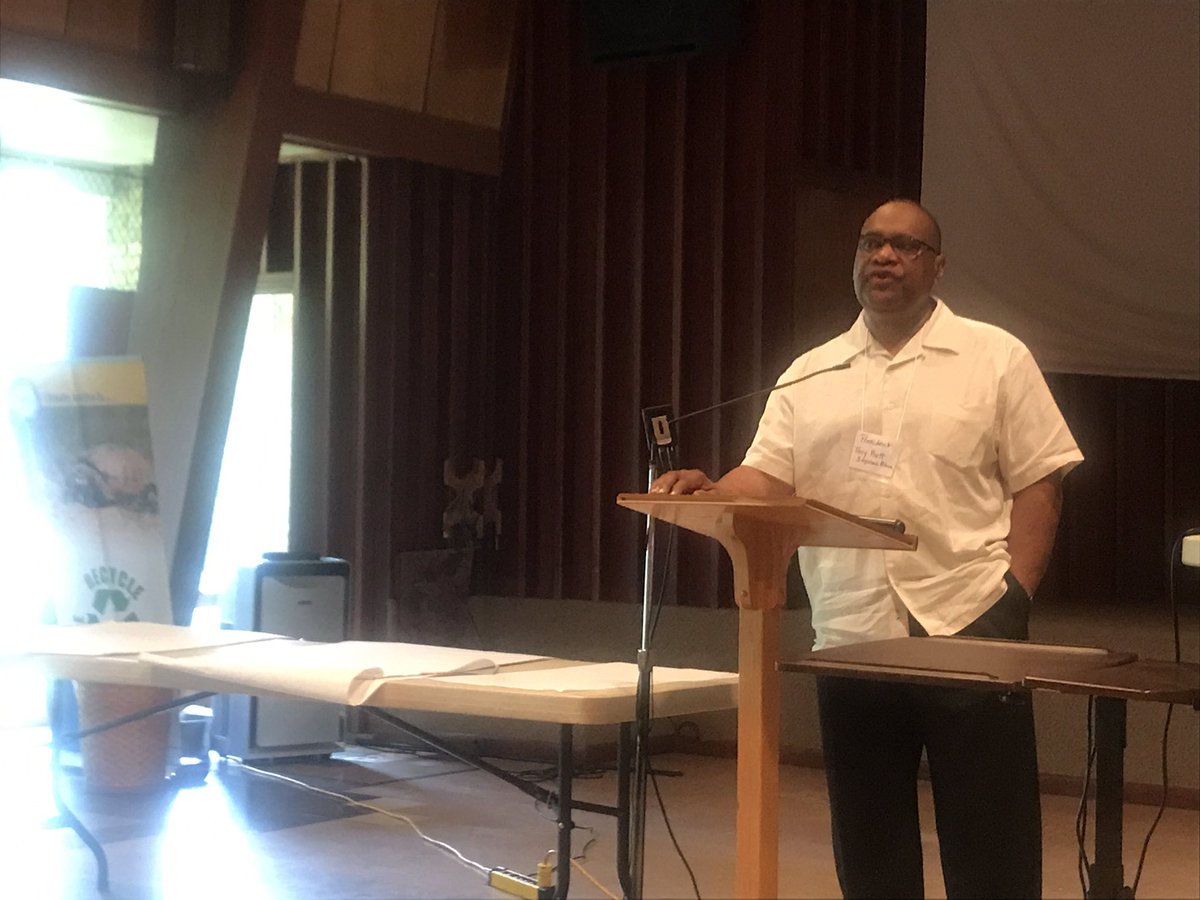 ECJP_NAACP's tweet image. President Terry Pruitt of Saginaw @NAACP attends Energy Justice Training located at World Outreach Church in supportive of putting Solar on the Church and the benefits to the environmental justice community it serves. GoFundME Link 
gofundme.com/f/solar-equity…