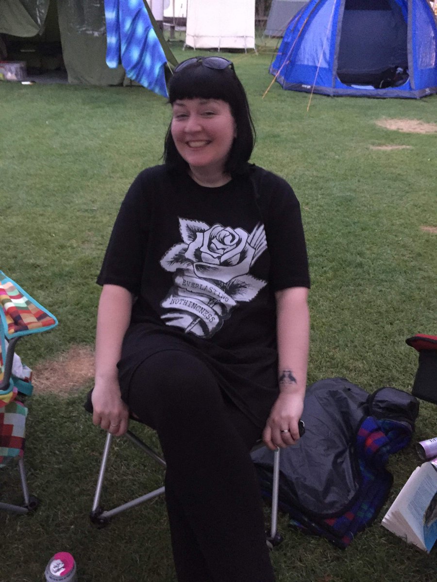 AliceBoothLewis's tweet photo. Cheers again @romanticanomaly... More @Manics gubbins. Made me the coolest mum on the campsite! https://t.co/uvgZtUbuQz