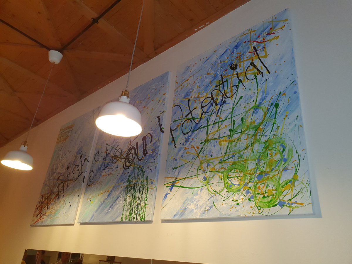 Kirsty1Thomson's tweet photo. Amazing event tonight for @Uppertunity_ #Serendipities Opening Night ! Congratulations to you and all Uppertunity for all your hard work. Cannot wait to see this going from strength to strength! Sorry didn't get your pic @DDuplooy!
#risingtoourpotential #OpeningNight #SocEnt https://t.co/OVc3BInmZM