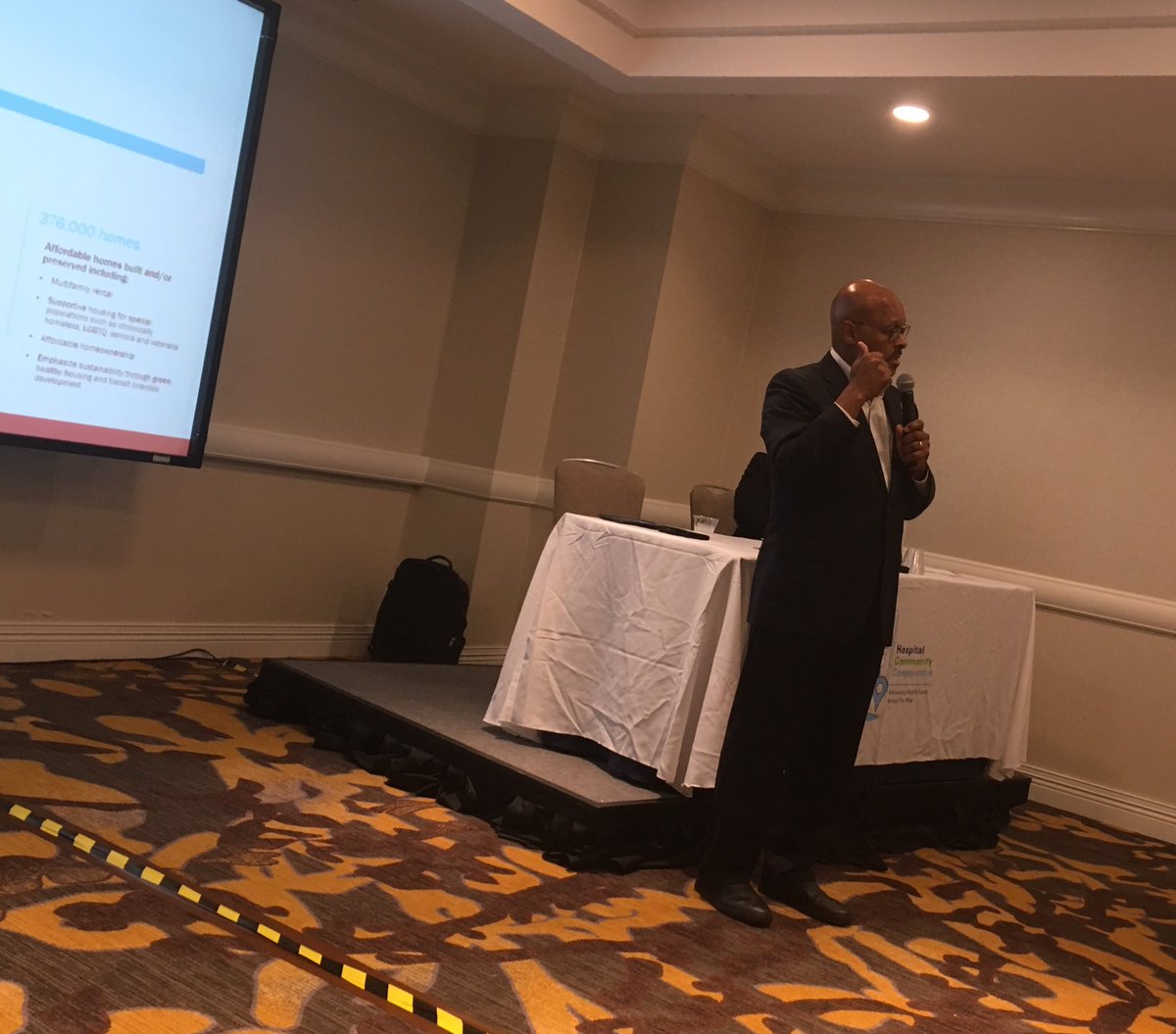 “LISC has been involved with the social determinants of health before it was cool.” - @LISCMaurice <a href="/ahahospitals/">American Hospital Association</a> #AHAsummit <a href="/LISC_HQ/">Local Initiatives Support Corporation (LISC)</a>