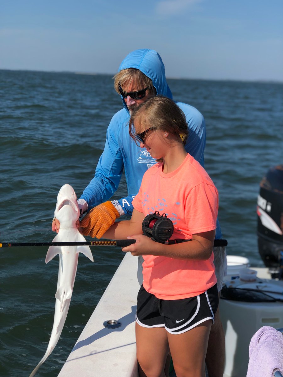 MilesPegues's tweet photo. Awesome experience shark fishing with Captain Dave! #mightymako https://t.co/UVwPmAF7lu