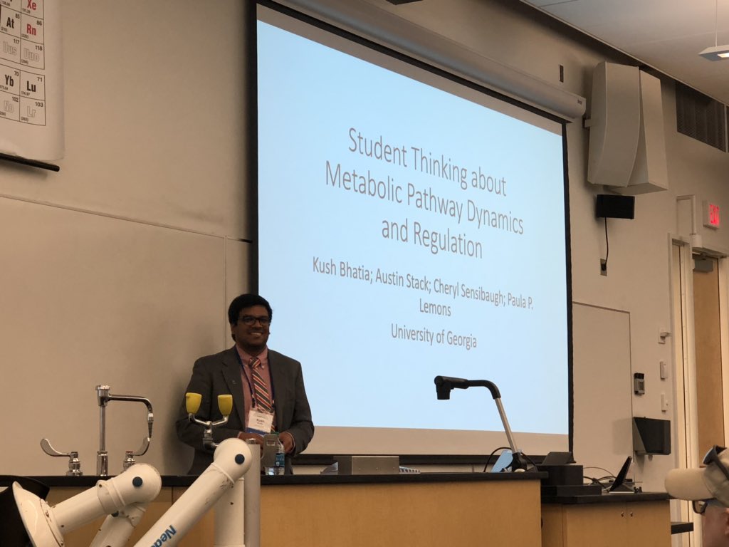 shalmo's tweet image. @CurryisLife presenting his work at #SABER2019! Go #LemonsLab!!!