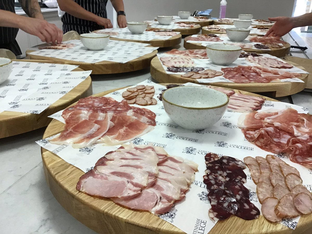 Mike Rooke tweet media