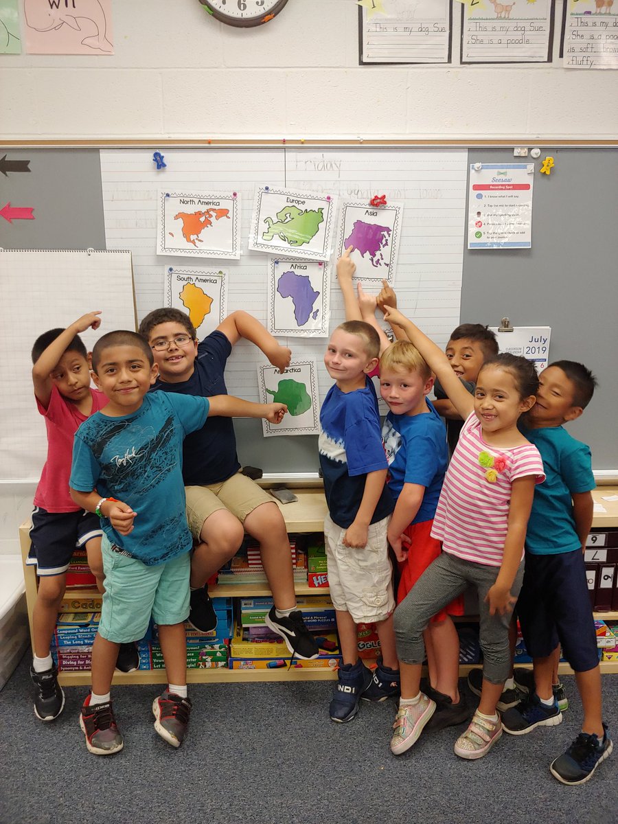 MsSchiffresMVES's tweet photo. These world travelers had fun exploring &amp; sharing what they learned about the continents during summer school. Each student is pointing to which continent they liked the best! https://t.co/6mKrfPrzHS