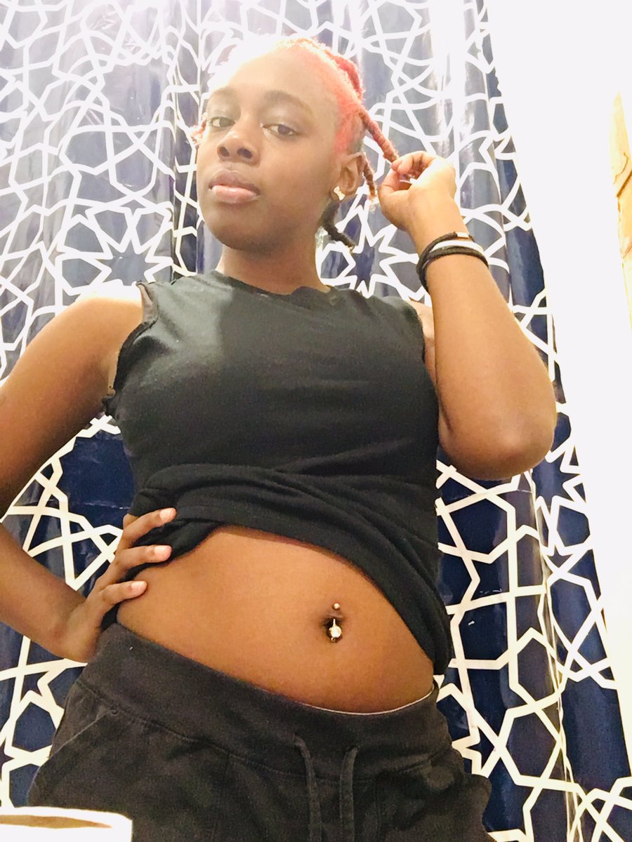 reshabigham's tweet image. 💜🍫💜🤤