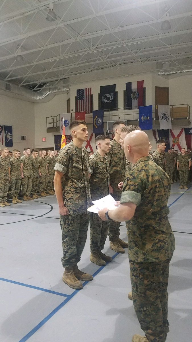 usmcgomar's tweet photo. his last Saturday I was promoted to the rank of Sergeant in the reserves. What an honor it is to be entrusted with the responsibilities of a Sergeant, and finally earning this rank after a year and a half of busting my tail end to get here. Huge thanks to Sgt. Eric Reiger and https://t.co/BzBJzKS0F3