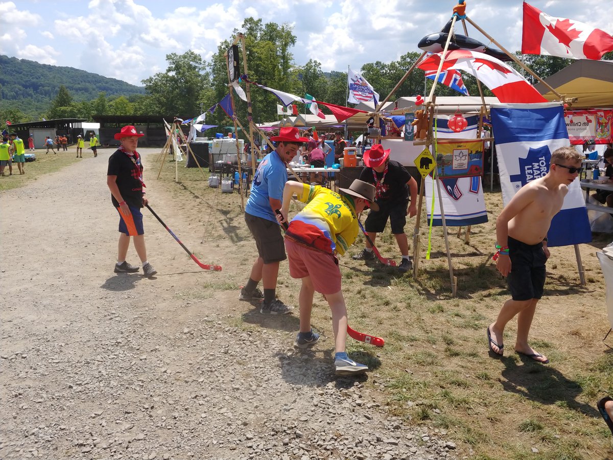 ScouterDerek's tweet image. Today was Cultural Day at WJ.  We visited units from around the world - often sampling some food from their country.  We hosted many countries in return sharing bannock, Mr. Maple cookies and a little game of street hockey. @1stBolton @WJ2019Canada @CECScouts @wj19cdnunit 4