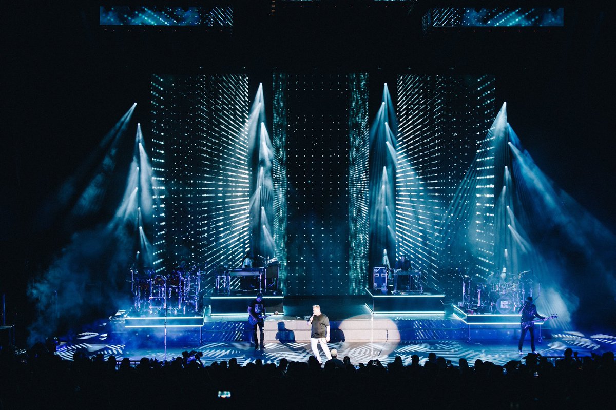Here is a cool shot from the <a href="/rascalflatts/">Rascal Flatts</a> #summerplaylist tour