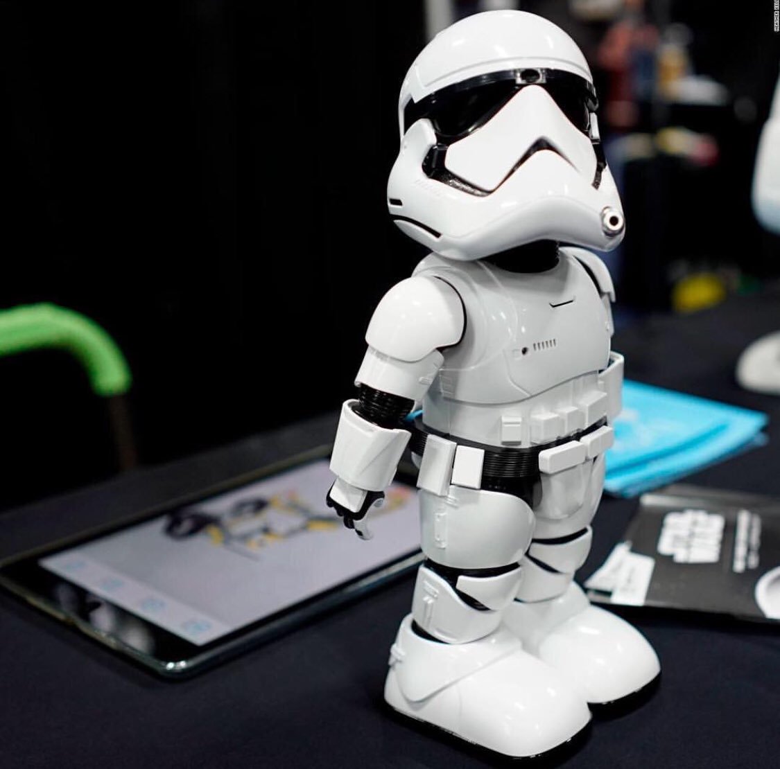 RobotsMexico's tweet photo. Con stormtrooper no te preocupes por la seguridad de los datos: el robot no se conecta a Internet y funciona con una red cerrada.

Adquiere tu soldado de asalto en ➡ https://t.co/RwGJFfBCvc https://t.co/TTYyfzUnWe