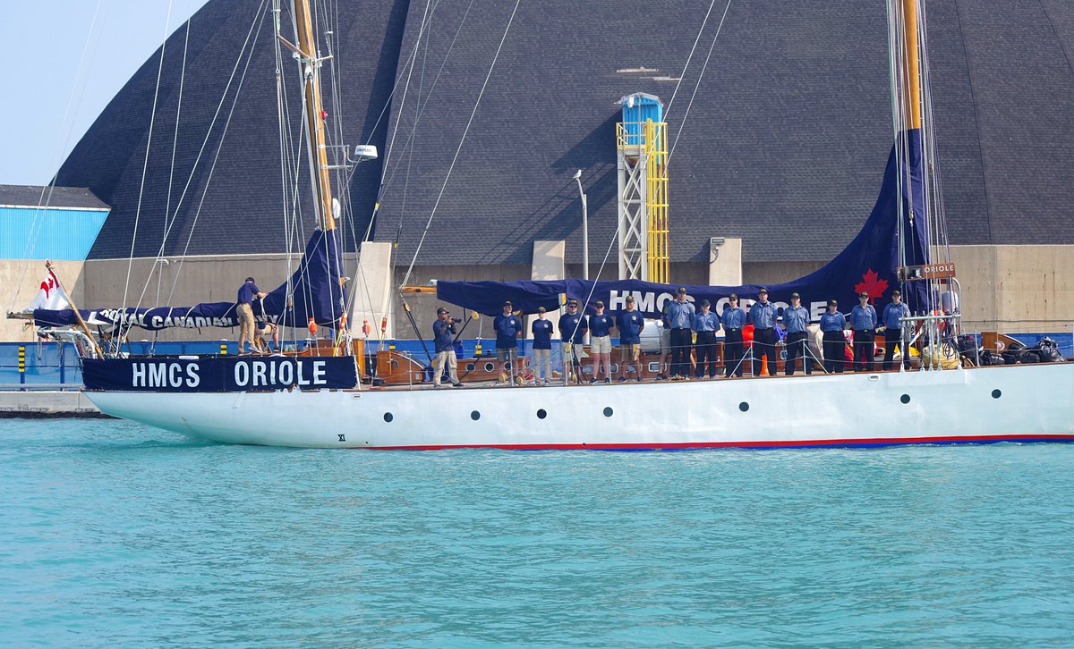 williams_emsie's tweet image. The @RoyalCanNavy is in #CanadasPrettiestTown @GoderichTourism ! Do you want to join the Navy? The #HMCSOriole and her crew will welcome you aboard. @GoderichSStar #PortOfGoderich