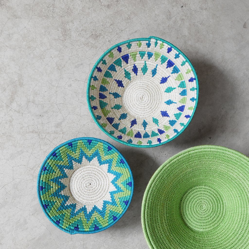 TintsabaCraft's tweet image. Saturday baskets in the Earth colourway 🍃💙
#tintsaba
#remarkablewomen #masterweavers #swaziland #africa #handmade #fairtrade #ethical #sustainable #sisal #eswatini #saturday #baskets #africanbaskets #earth #colourway #naturalmaterials #naturaldyes #madebywomen #madeinafrica