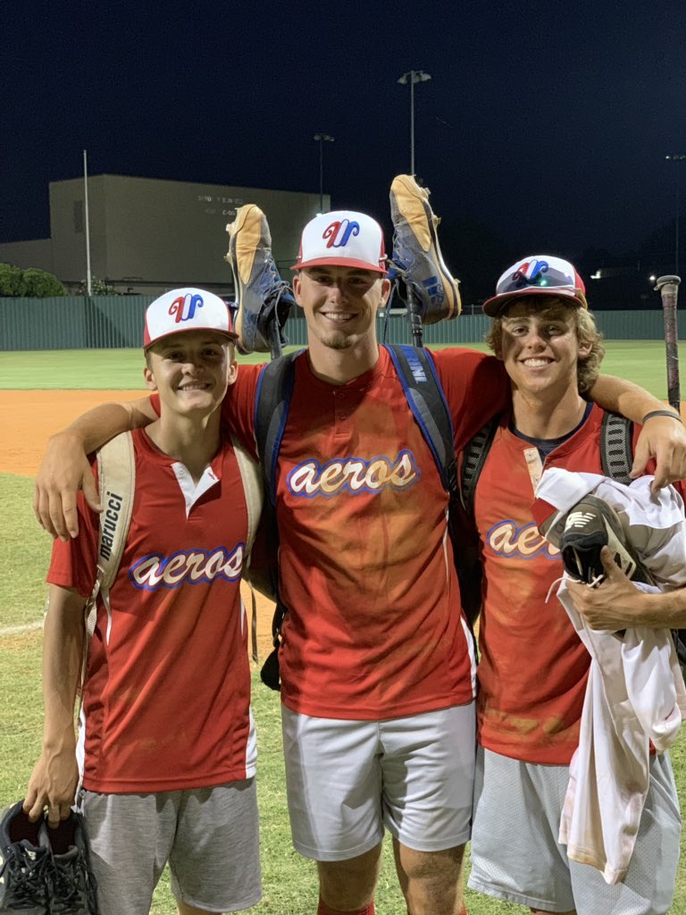 _bm_38's tweet image. The boys