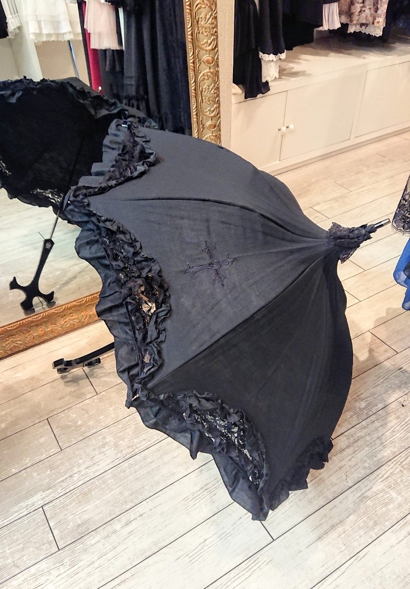 Moi-meme-Moitie ROSE CROIX パゴダパラソル モワティエ Moi-meme