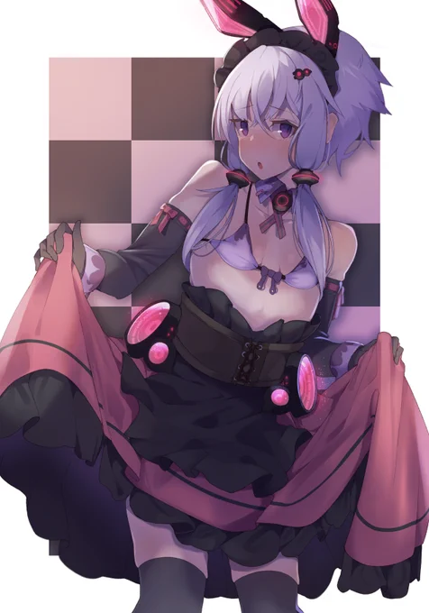 こちらはゆかりさんマイクロビキニメイドバニーピクチャー 