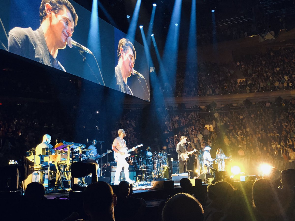 TheGarden's tweet photo. Twice as much is ALWAYS twice as good when @JohnMayerโs in town โจ Thank you for 2 memorable nights at The Garden! #JohnMayerMSG #SoldOut https://t.co/IEkdWA0ljm