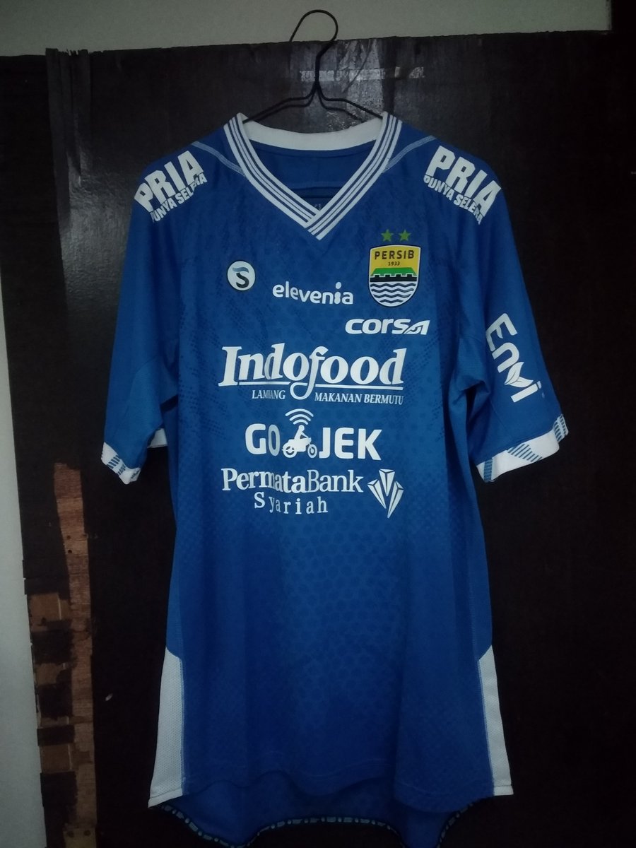 ushoppersib's tweet photo. @JerseyLigina For Sale Jersey Persib Home 2018, Size XL, Nns Bauman. minat bisa wa 081394203157. Nuhun https://t.co/I7xeN7swpg