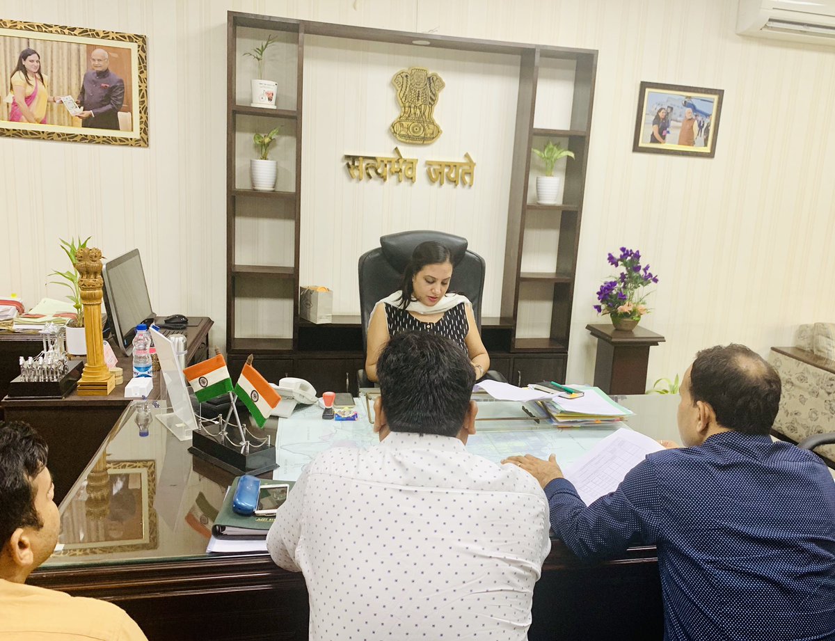 sonalgoelias's tweet photo. Comprehensive Reviews for monitoring is imperative for ensuring proper implementation of various Development works; Flagship schemes &amp; programmes..
#HSVPFaridabad
Aim at improving #CitizenServiceDelivery
#Governance #Haryana https://t.co/C0N5RJl465