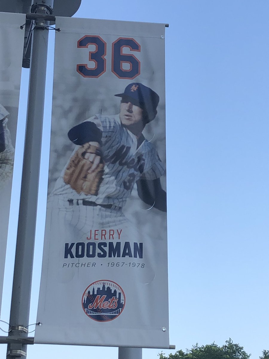 DigSportsDesk's tweet photo. Digital Sports Desk is “on assignment” in NYC #Retire36 #LGM #Mets #MLB https://t.co/hjosECrKCK