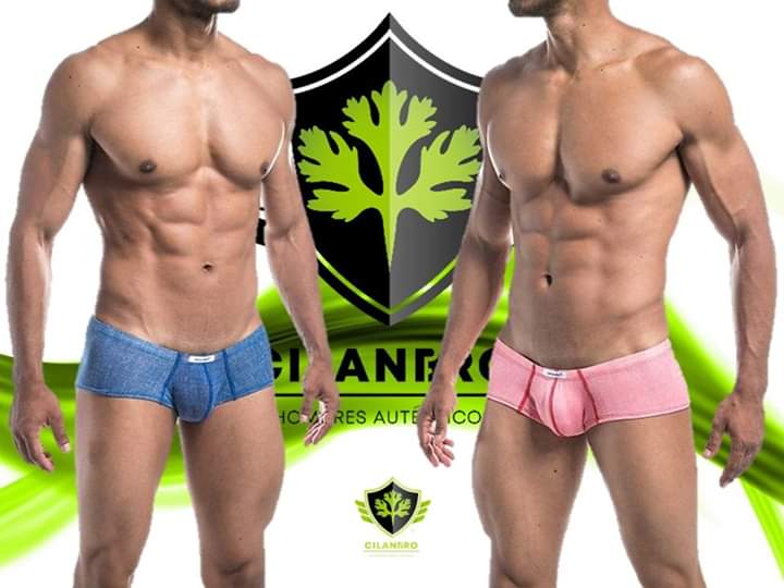 Cilantro_Bro's tweet photo. Casual de viernes en #Mezclilla, claro de #JoeSnyder

🌿🤟 #CilantroBro en #BazarCoyoacán 

👖👖 #CheekBoxer13 #AzulMezclilla #RojoMezclilla https://t.co/BGZLsTNurs