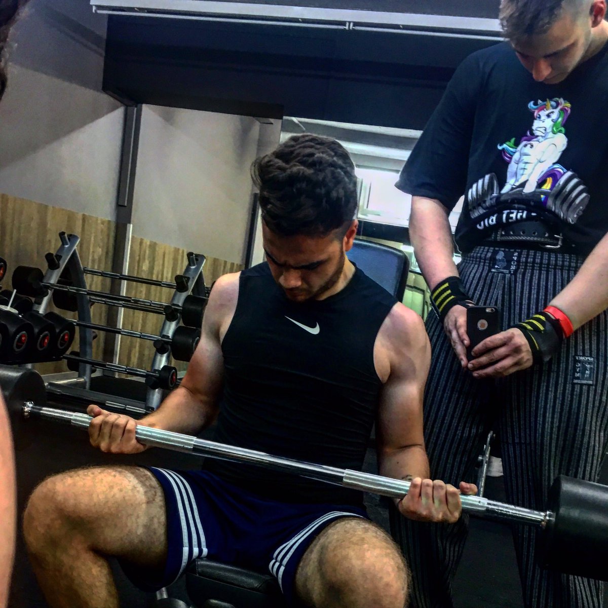 MuminTachsin1's tweet photo. #gym #fitness #gymnastics https://t.co/lSWhxfnPpf