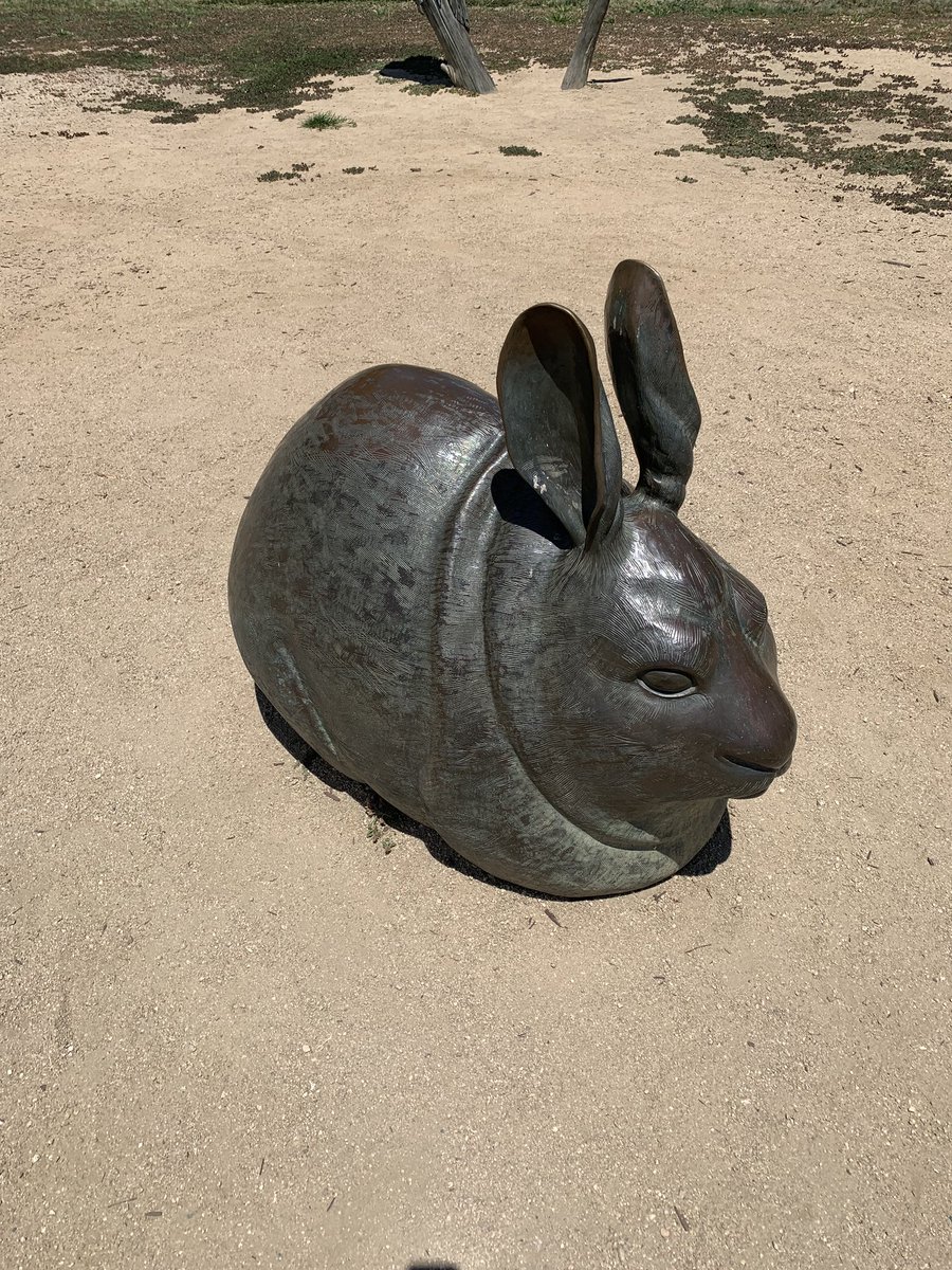 Metal bunny