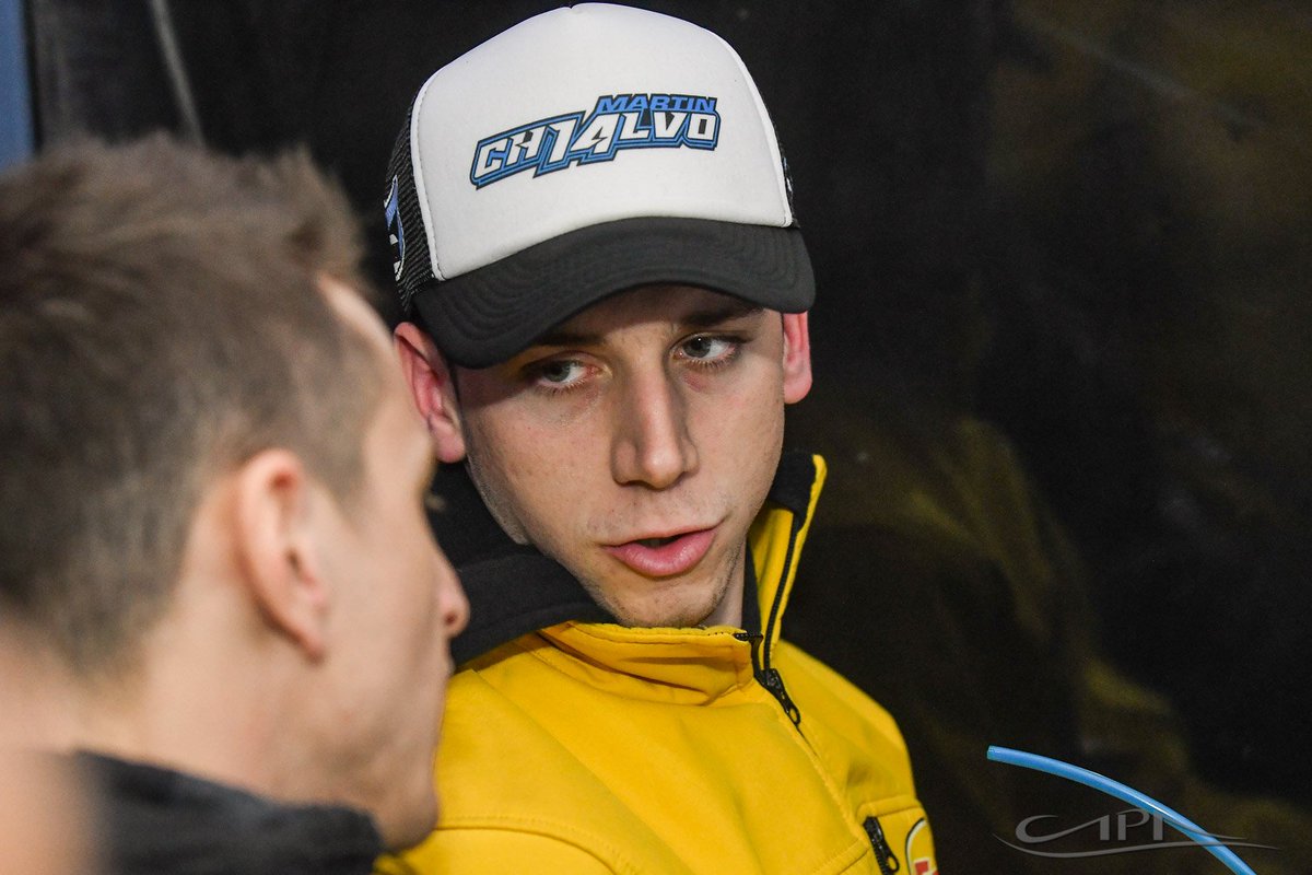 ramracingok's tweet photo. Primera salida a pista para los Focus de la #EscuderíaFela en el #TC2000Rosario

4. @LucasVicino_ok
10. @MartinChialvo
13. @gregoconta https://t.co/6ti2TZKbn4