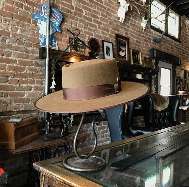 tattonbaird's tweet photo. Keyhole Crown women’s hat with a perfectly flat brim. The pursuit of the flat brim can be difficult, we will always tune up our Custom made hats for free, or in this case keep them flat as can be...
.
.
#tattonbaird #keyholecrown https://t.co/mFd9Hqm4rs https://t.co/bo38t3Icb4