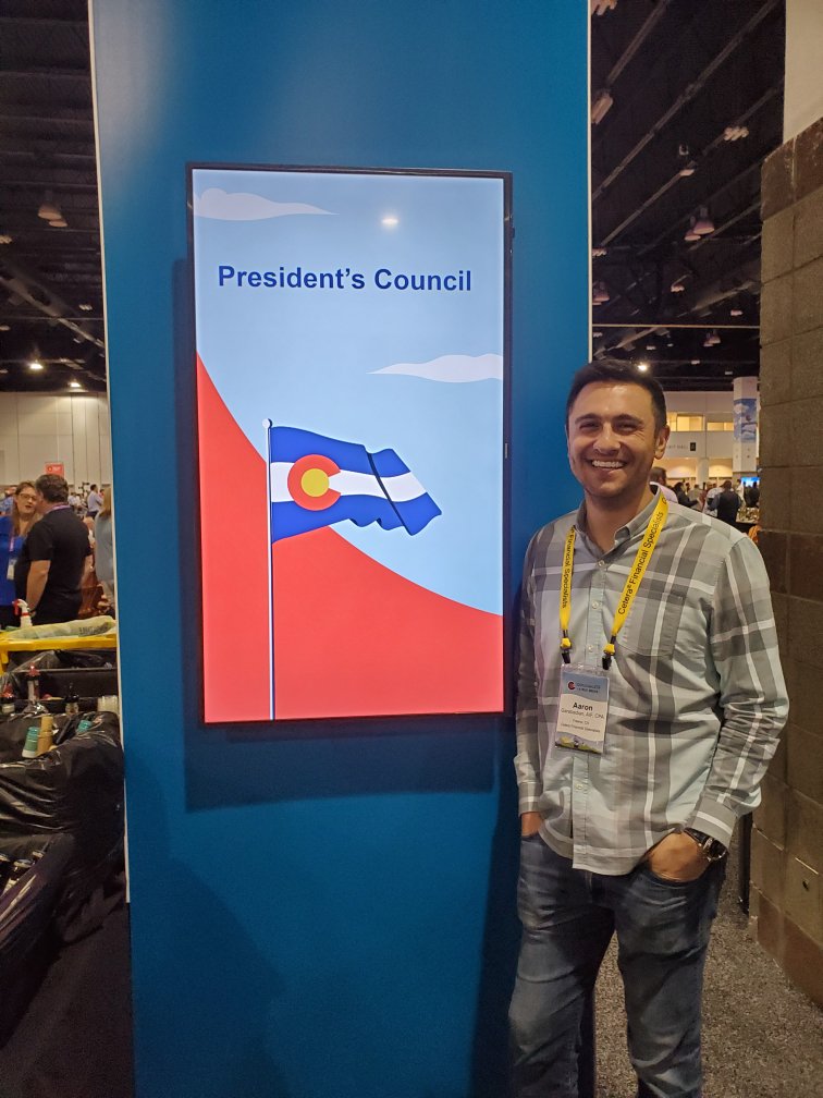 BlueOakWM's tweet photo. Congratulations to our Investment Advisor Representative Aaron Garabedian for making the President's Council list. Woo hoo!
#ConnectCetera
https://t.co/gcUaA9QQw8 https://t.co/Nn7VYECN39
