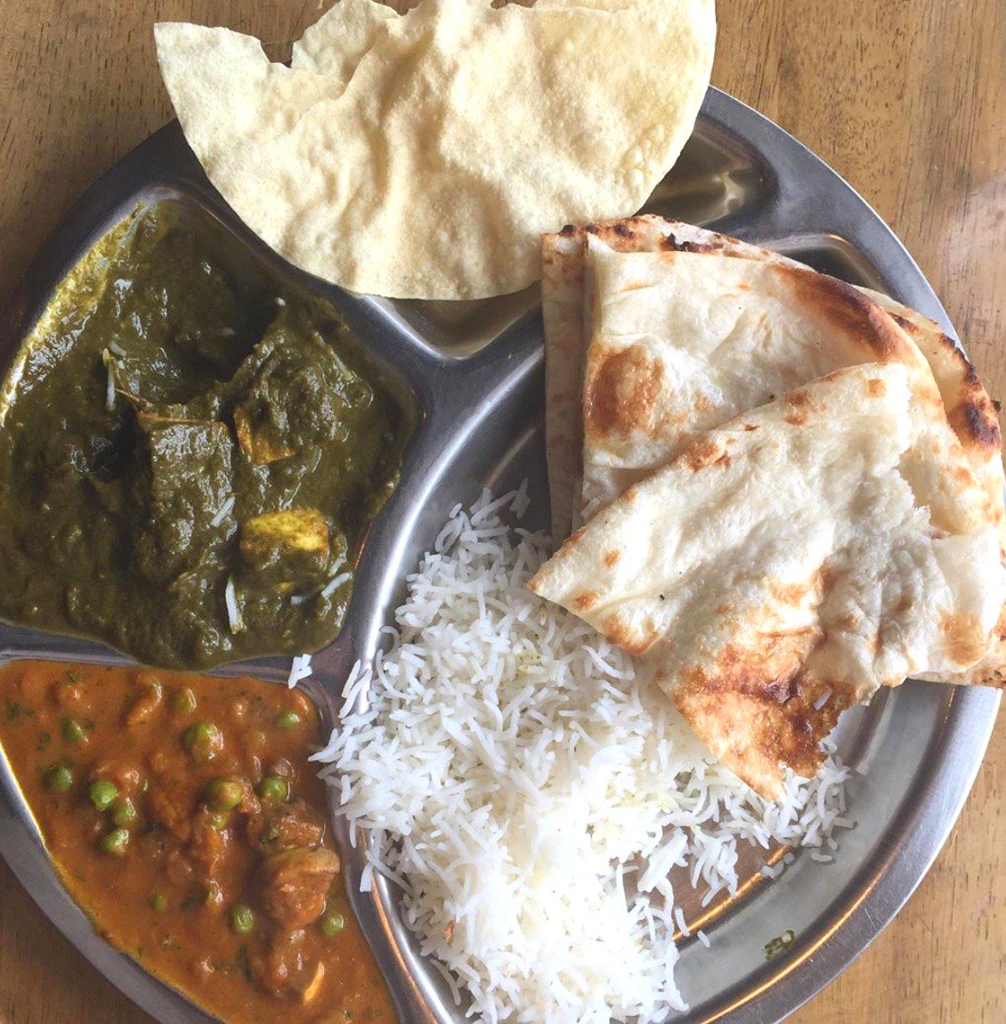 NaanBites's tweet photo. Friday night - let's Naanbite and Chill!  Pick up, delivery, eat in - we've got you covered!

#newwestminster #naanbites #foodie #queensborough #bcfood #newwestisbest #surrey #dineoutbc #eatbc #foodlove #surreybc #newwestminister #eatsurrey #newwest #foodstagram #surreylife https://t.co/7ihV2QgbkU
