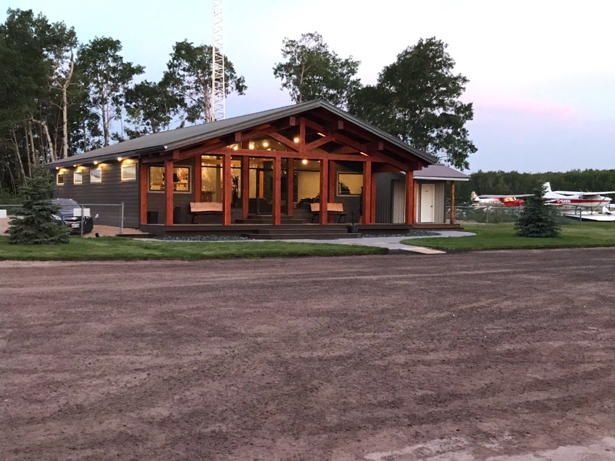 jacksonslodge's tweet image. This is our remodelled office for Adventure Air and Jackson's Lodge &amp;amp; Outposts.
@jacksonslodge #adventureairservice #fishwithus #lakefishing #riverfishing #trophyfishing #flyin #fishing