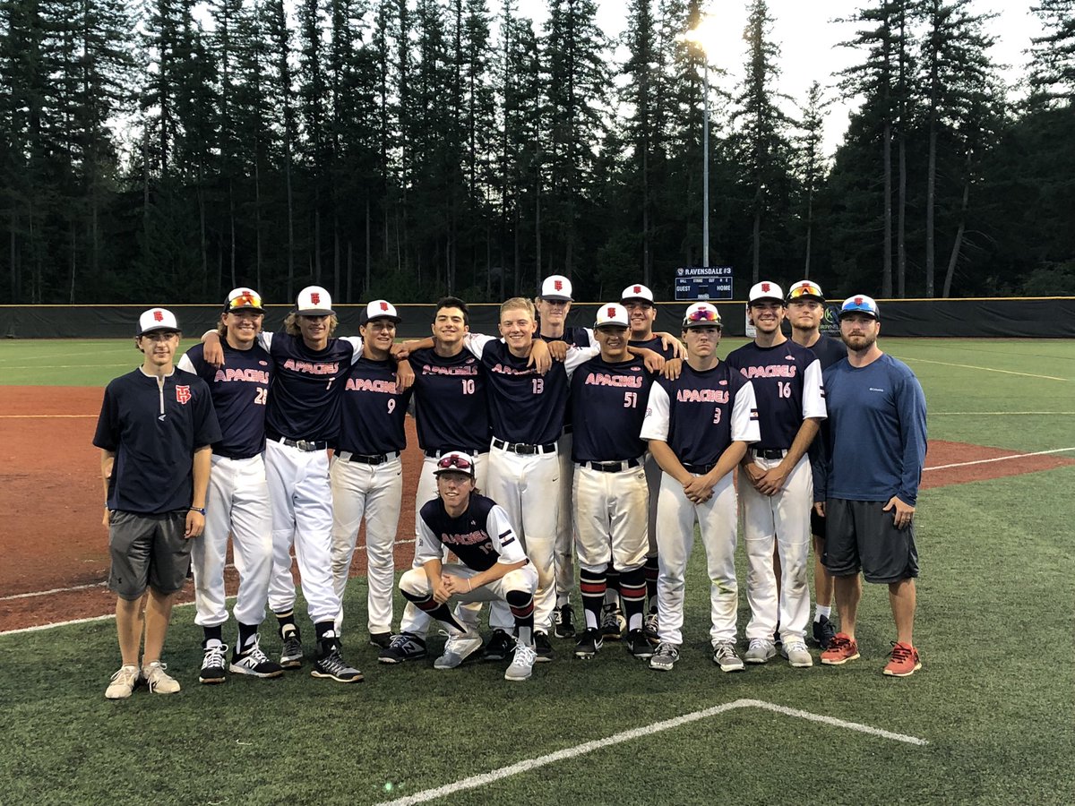 nperri59's tweet photo. Thank you @PSSelect for a great week in Seattle at the Baden Wood Bat Tournament. 

Stats: .438 BA/1-2B/2-3B 

Pitching- 7IP 2H 1ER

@tromblybaseball 
@TromblyColorado 
@PushPerformCO https://t.co/rNlX5VKeFu