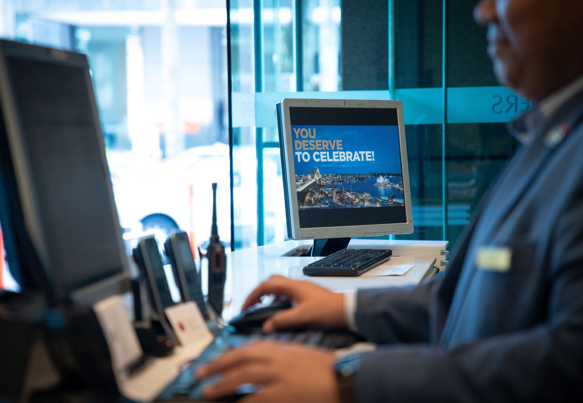 We find the best way to ensure you have a great time in Kuala Lumpur. #TradersHotelKL #PetronasTwinTowers #KualaLumpur