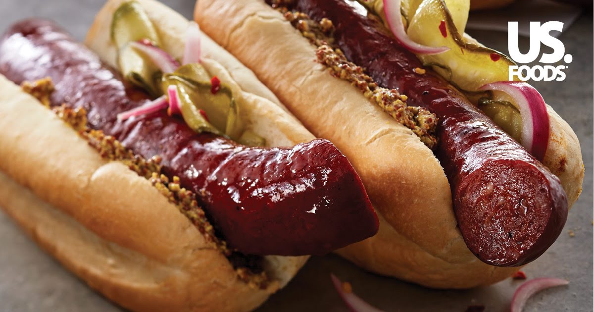 USFoods's tweet photo. Our Game Day Bison & Pork Sausage from #USFScoop is packed with smokey flavors guaranteed to satisfy any carnivore's palate! Who's got it on their menu? https://t.co/We2NZoiizg https://t.co/S580O0lMym