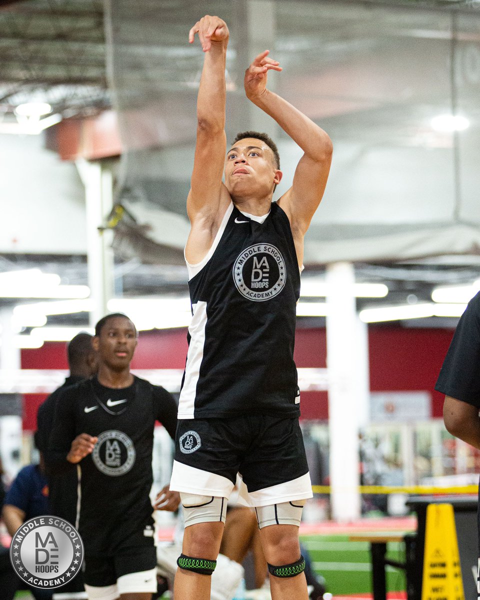 madehoops's tweet photo. We are ☝️ week away from #MADEAcademy Camp! East Coast Camp was 🔥. Will the Midwest measure up?
🗓: August 2nd-4th
⛹️: Classes 2023-2025
📍: Lexington, KY
Limited spots remain! Don’t miss out on YOUR opportunity to shine.
🎟: https://t.co/BLCmc9iFCt https://t.co/Y1eTvnYT7z