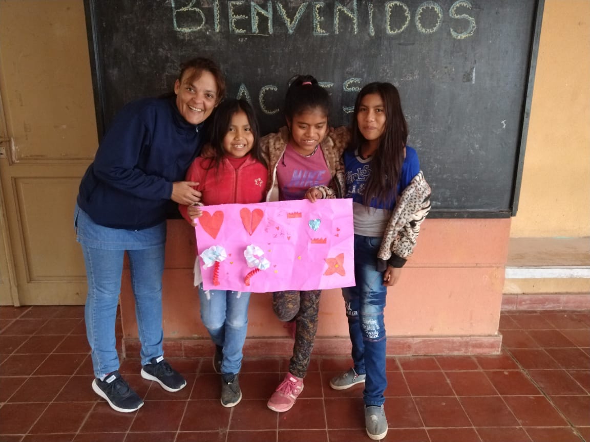 Graciel03476193's tweet photo. #EducadoresATR EscuelaWichiIndiosMatacos4232 CAI18 @artydance23 @fguillesaavedra @patriciapinasco @MariteLescano https://t.co/y35Ey906Hf